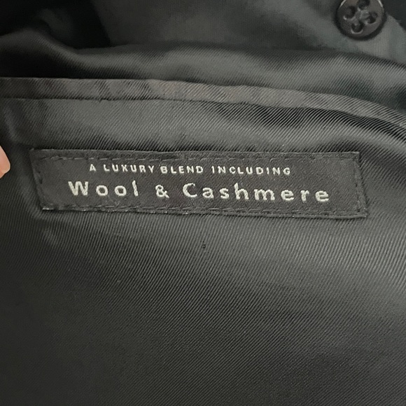 Black LORD & TAYLOR coat - Picture 6 of 6